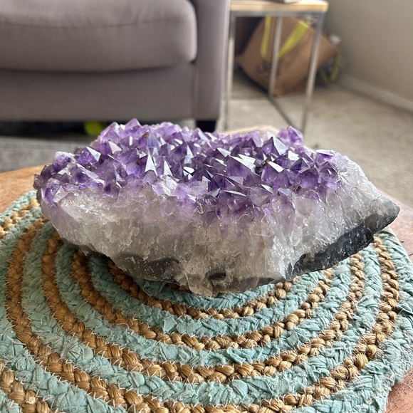 Gorgeous Brazilian Amethyst Crystal 10 lbs - Picture 3 of 7